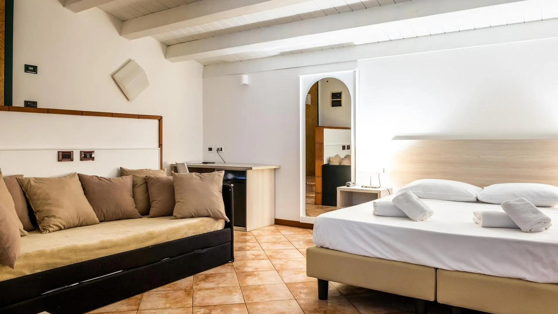 B&B Hotel Roy Silea